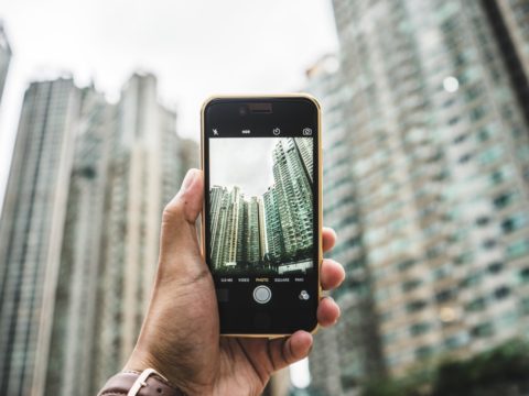 4 Must Have Devices For Any Apple Fanboy